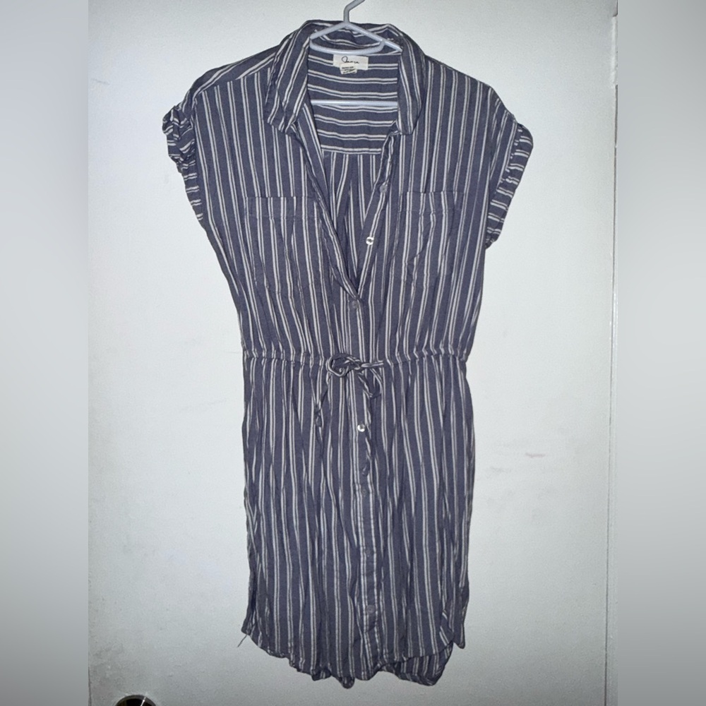 Cute & Casual vertical stripe dress.